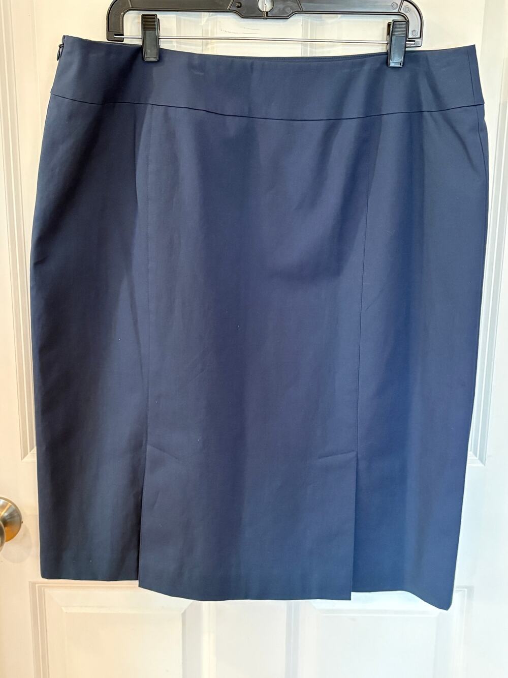 Lafayette 148 Navy Cotton Blend Skirt with Double Back Slit Size 16